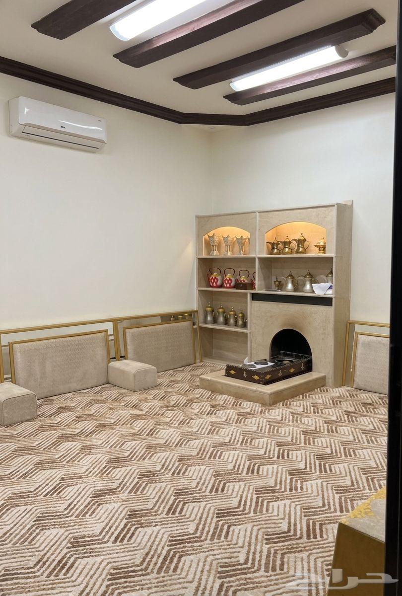 فيلا 10 غرف في الرمال 5