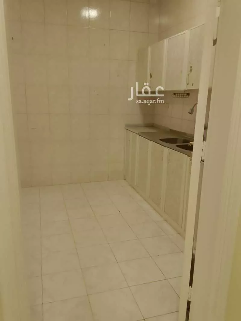 شقة 4 غرف في الصفا 2