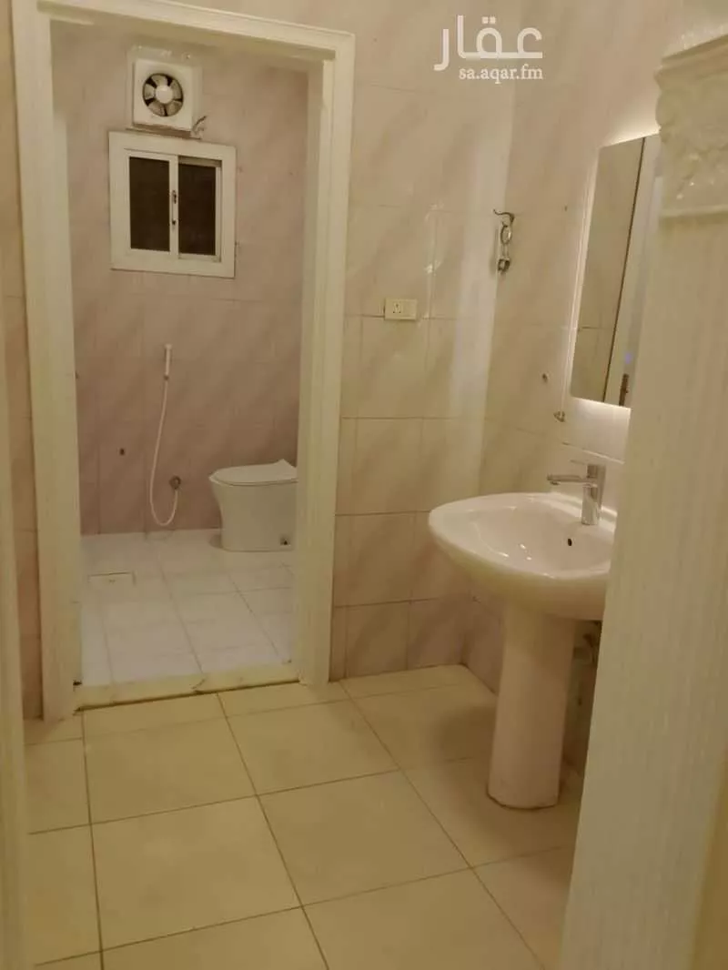 شقة 4 غرف في الصفا 5