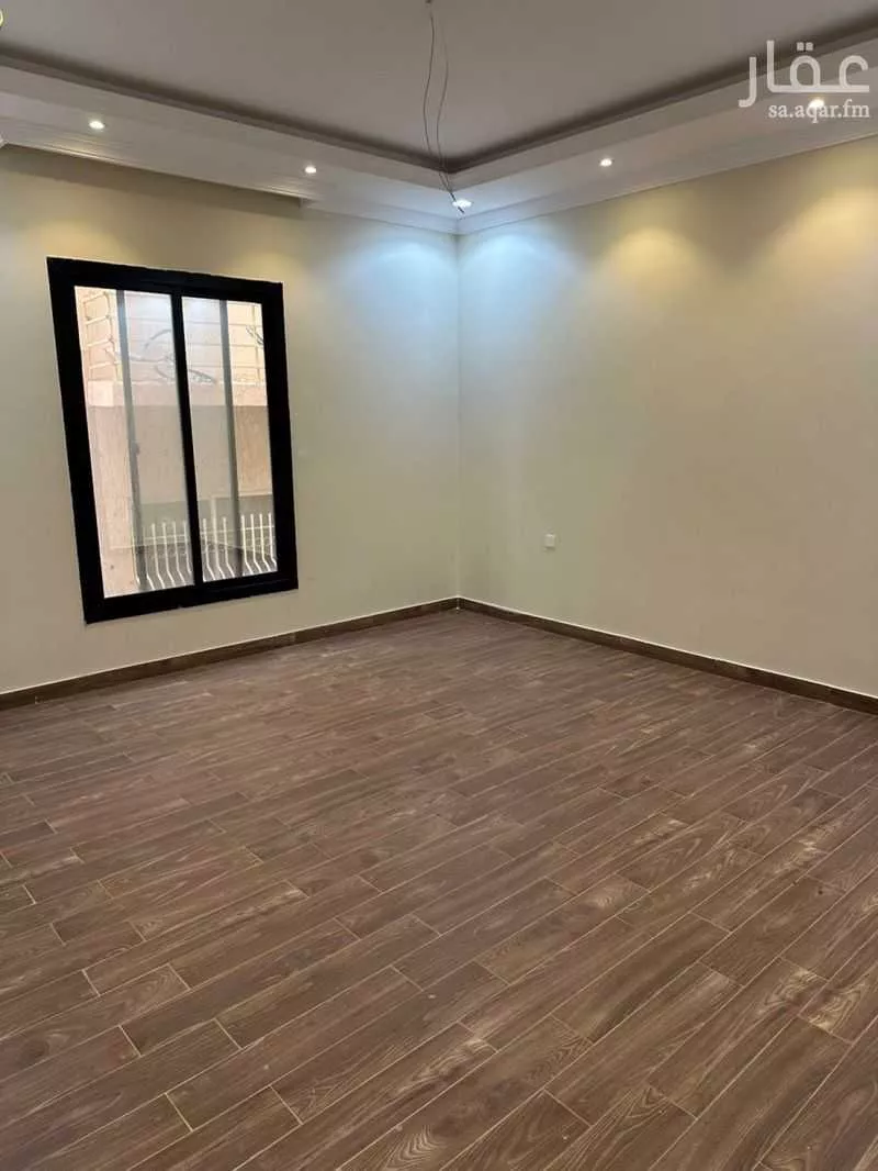 شقة 5 غرف في الصفا 6