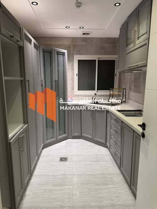 3 bedroom apartment in Al Hamra 3