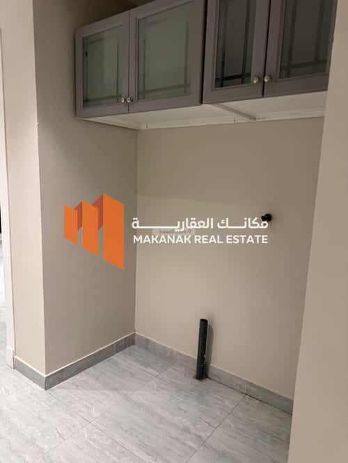 شقة 3 غرف في الحمرا 5
