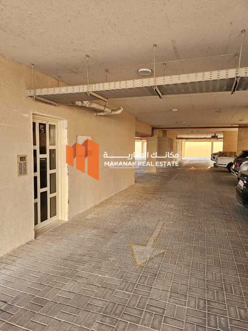 2 bedroom apartment in Al Hamra 9