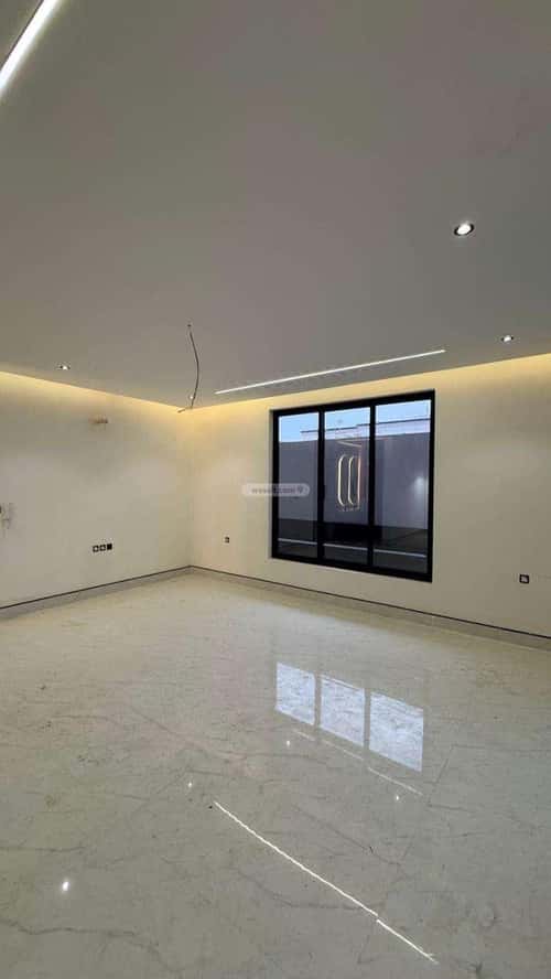 5 bedroom villa in As Sawari 7