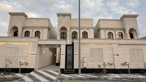 5 bedroom villa in As Sawari 4