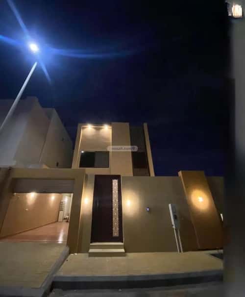 6 bedroom villa in At Tahliyah 5