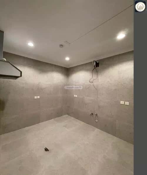 6 bedroom villa in At Tahliyah 10