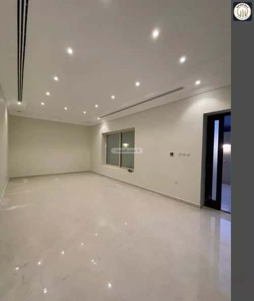 6 bedroom villa in At Tahliyah 9