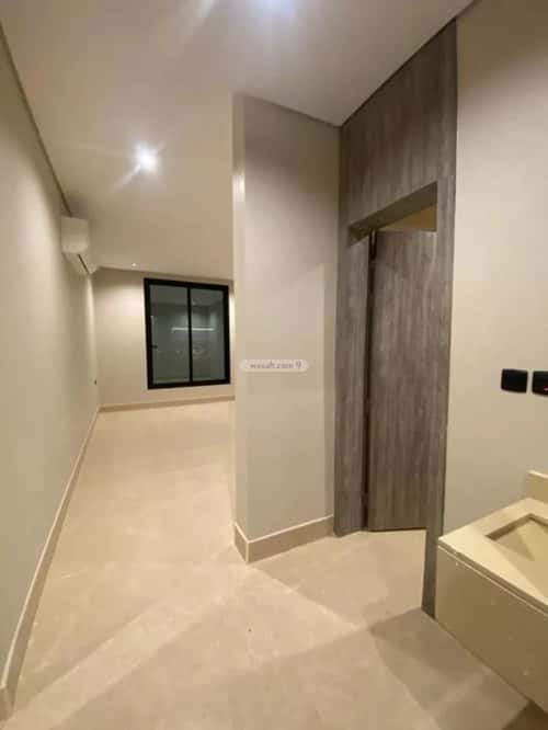 شقة 4 غرف في الحمرا 13