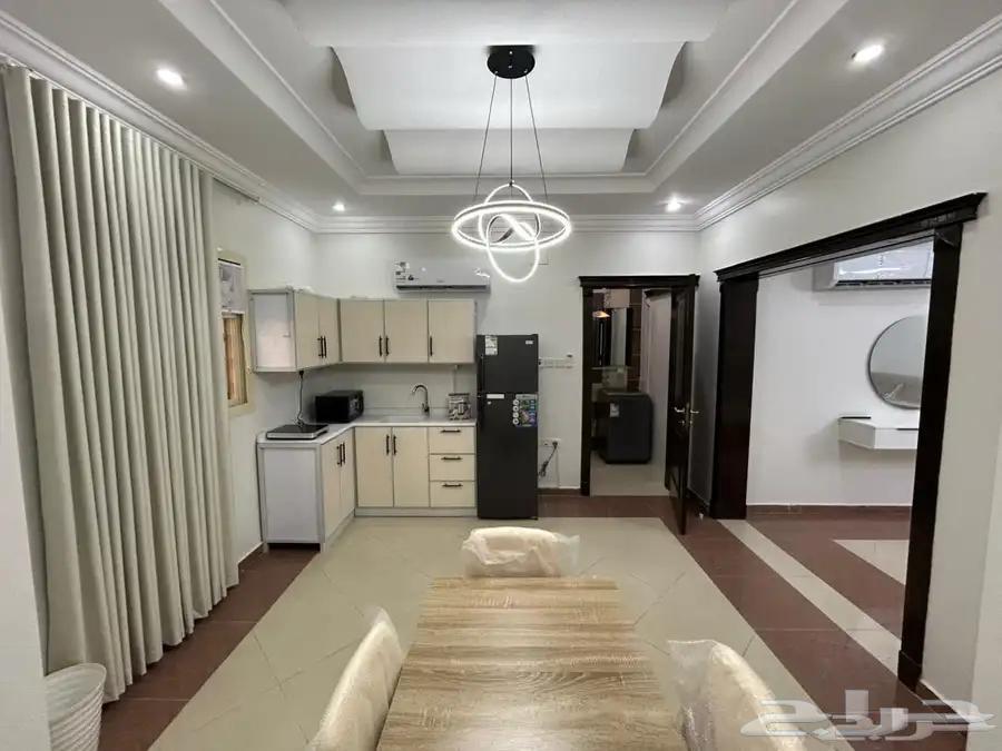 شقة 6 غرف في المروة 2