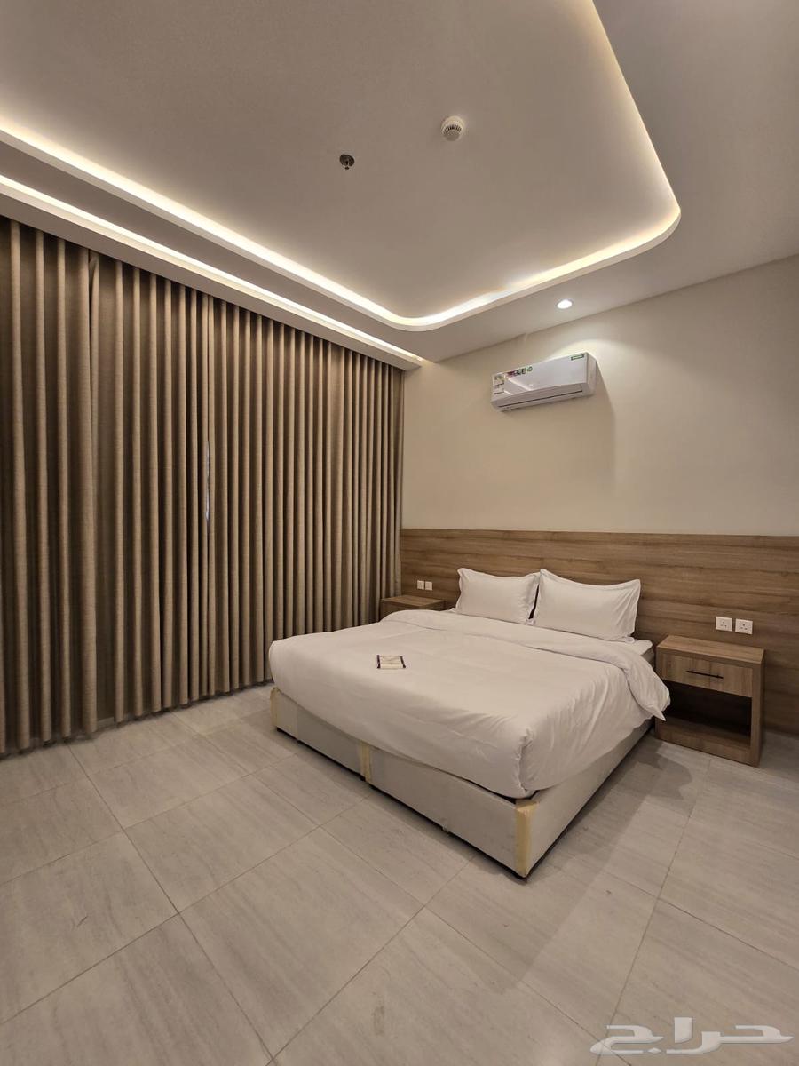 شقة 1 غرف في النزهة 6