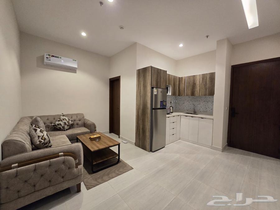 شقة 1 غرف في النزهة 10