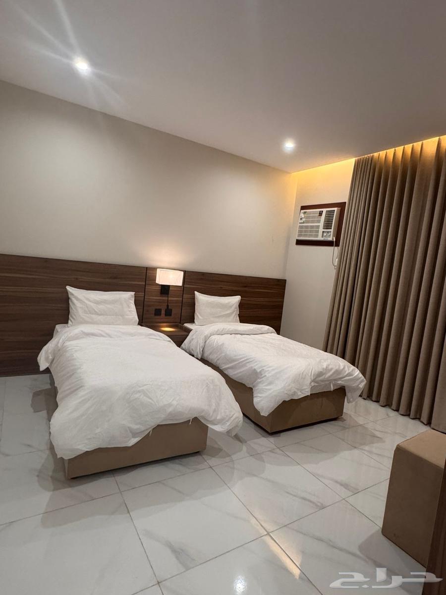 شقة 1 غرف في العزيزية 4