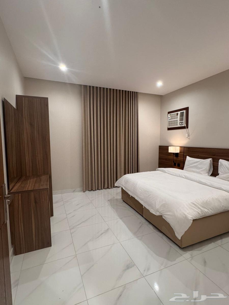 شقة 1 غرف في العزيزية 5