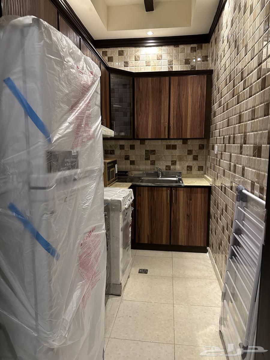 شقة 3 غرف في الروضة 34