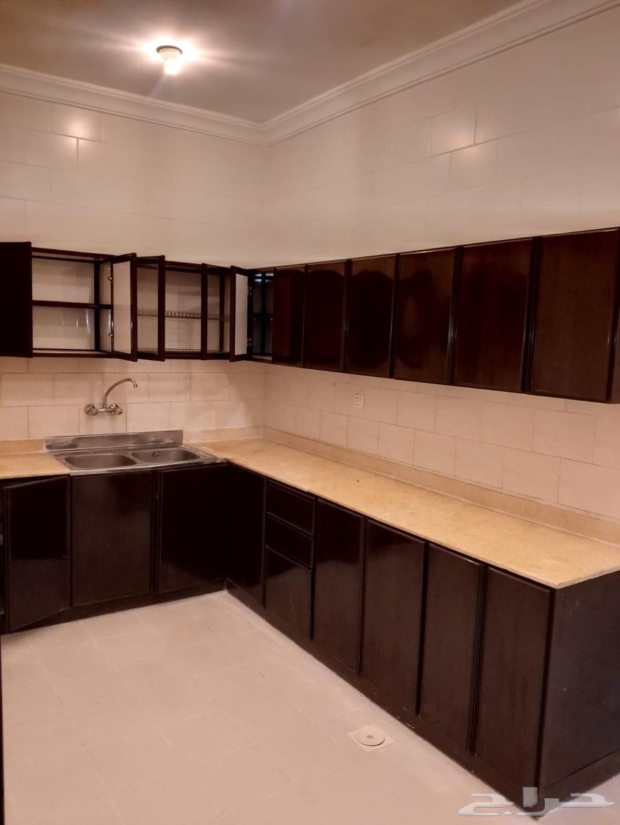 شقة 2 غرف في النسيم 4