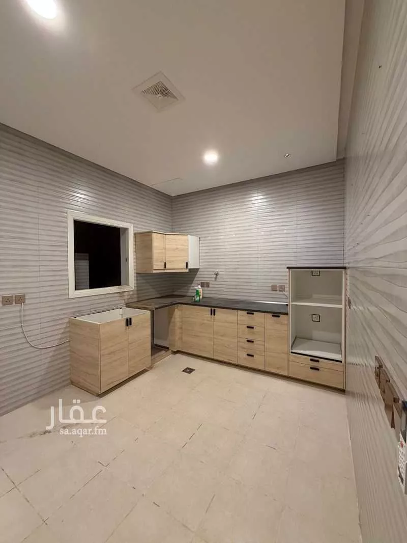 5 bedroom villa in Al Murooj 15