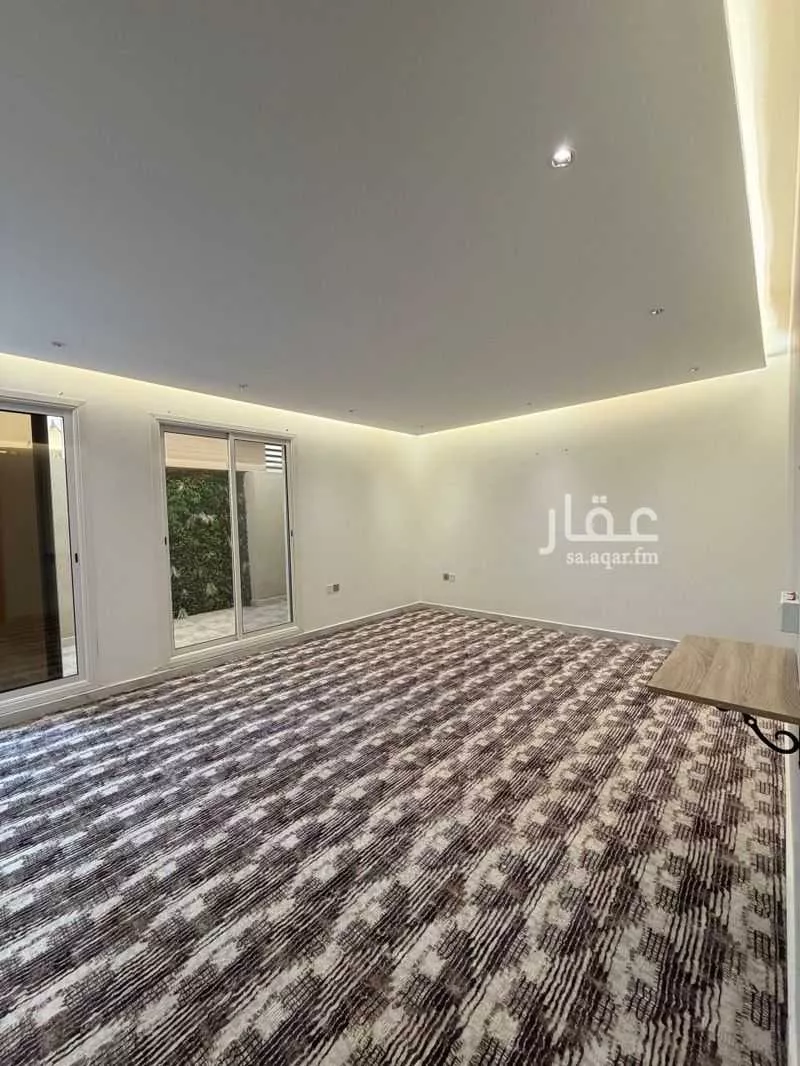 5 bedroom villa in Al Murooj 24