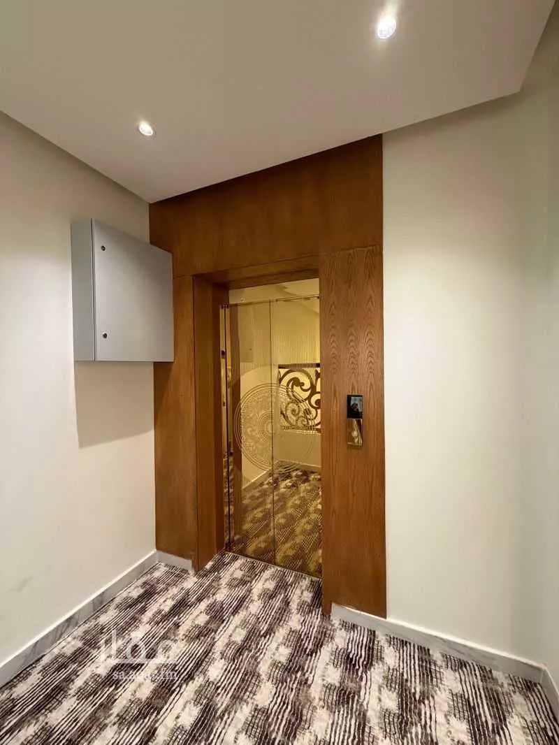 5 bedroom villa in Al Murooj 27