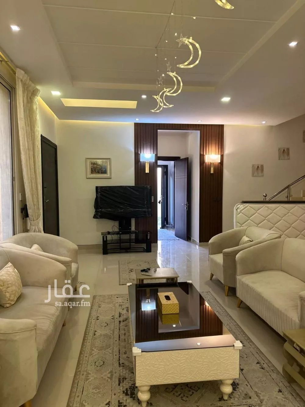 فيلا 6 غرف في العارض 14