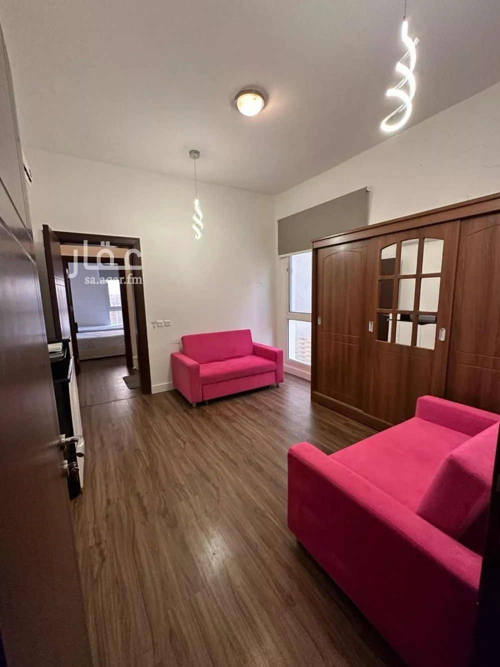 فيلا 6 غرف في العارض 15