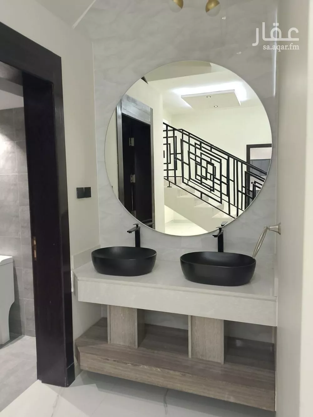 فيلا 9 غرف في النرجس 9