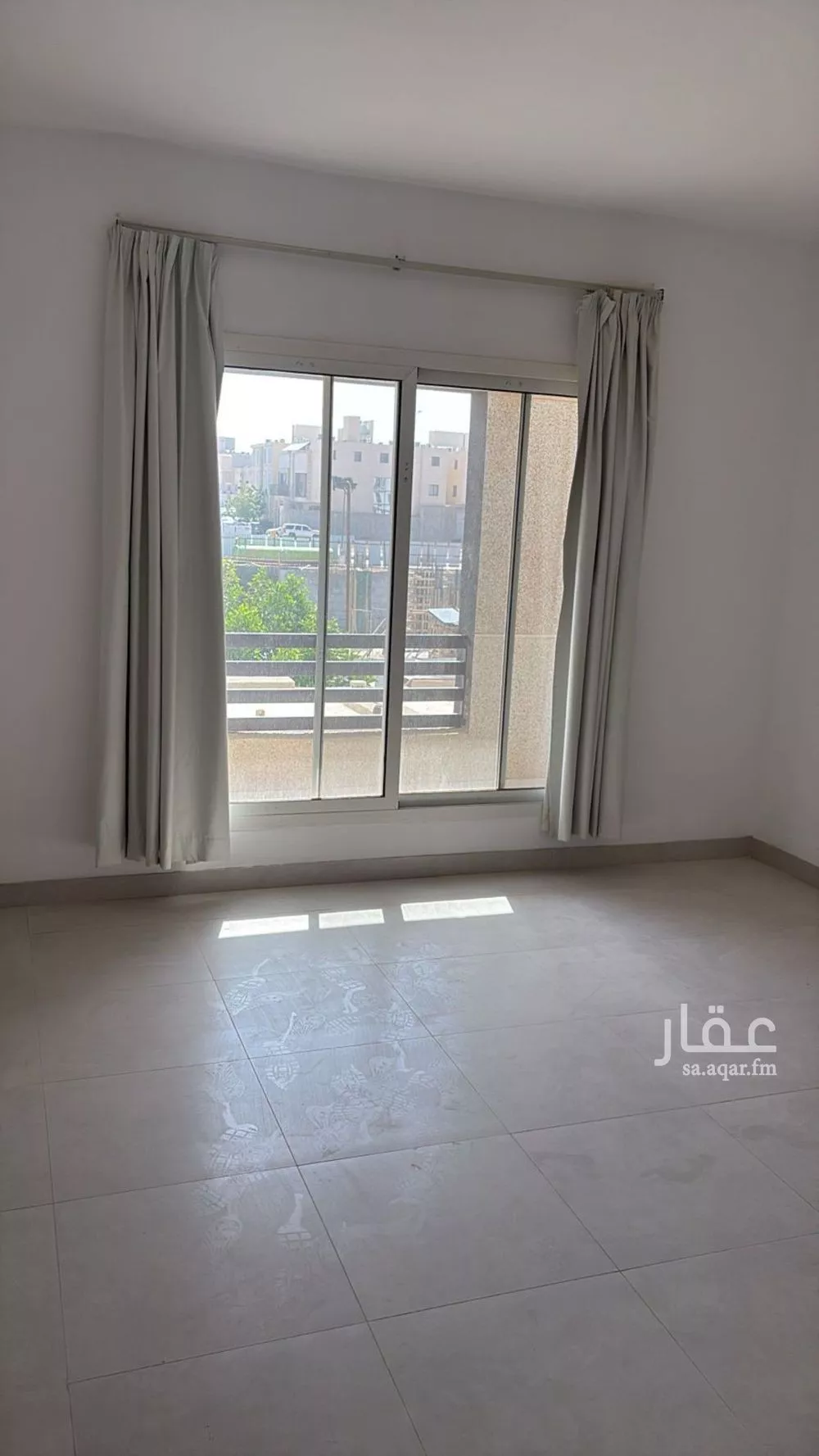 فيلا 5 غرف في المونسية 6