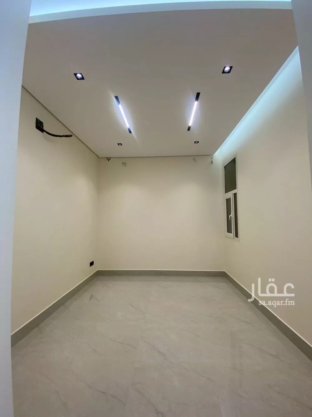 فيلا 9 غرف في النسيم الغربي 12