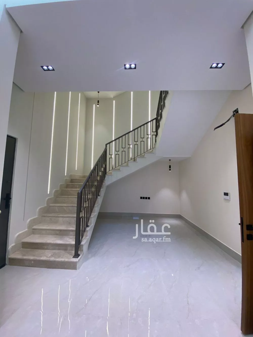 فيلا 9 غرف في النسيم الغربي 5