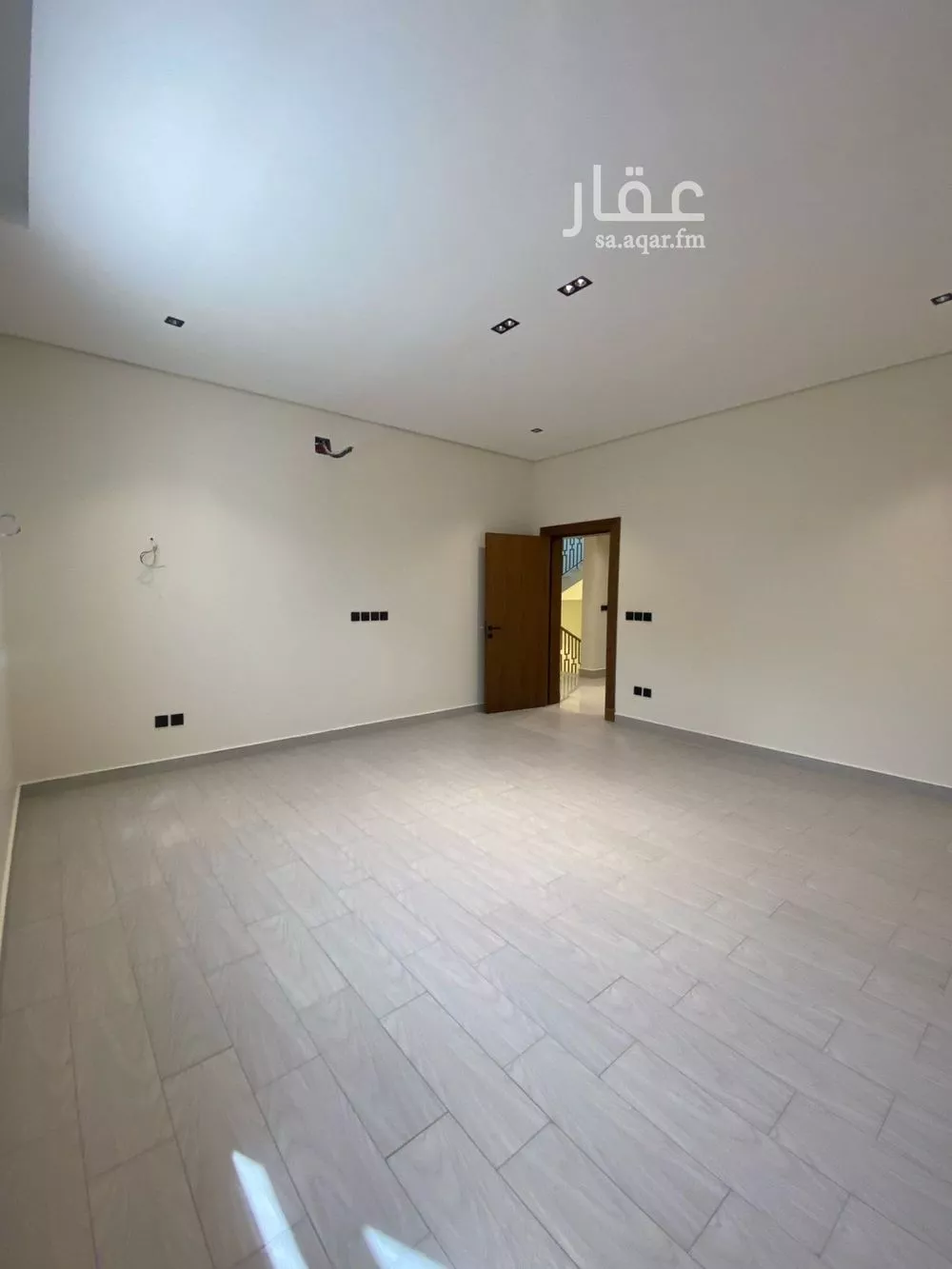 فيلا 9 غرف في النسيم الغربي 6