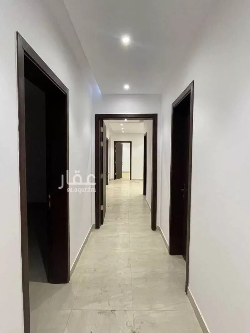 شقة 4 غرف في الفروسية 10