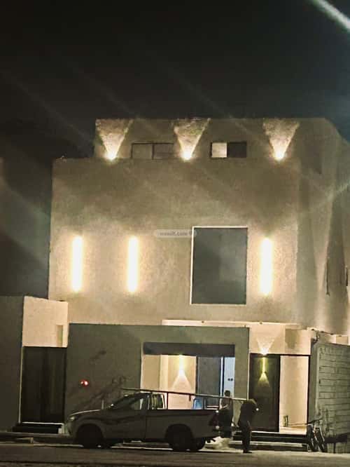 9 bedroom villa in Al Aqiq 3