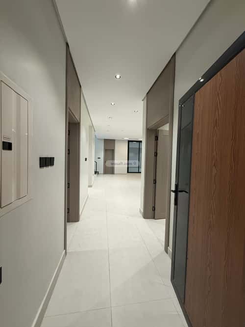 6 bedroom villa in Al Amwaj 12