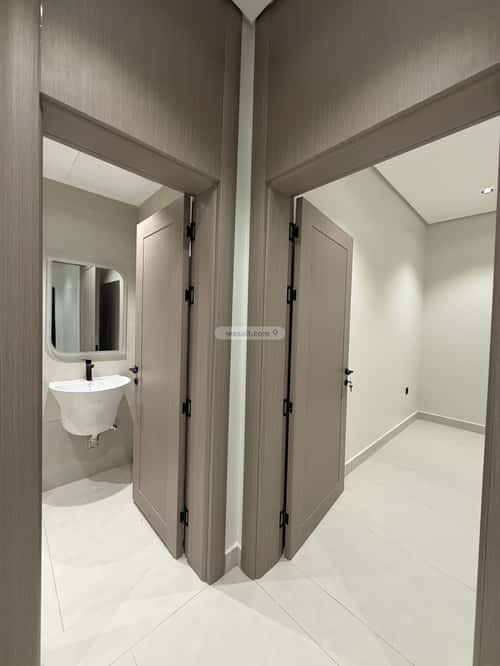 6 bedroom villa in Al Amwaj 4