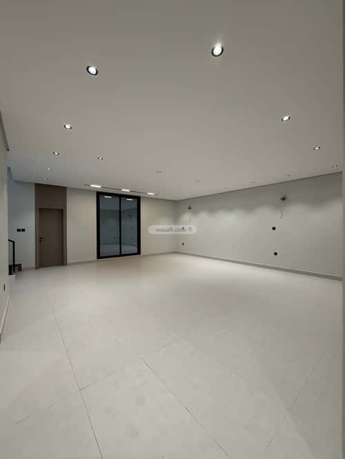 6 bedroom villa in Al Amwaj 3