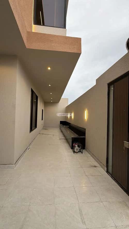 6 bedroom villa in As Sawari 6