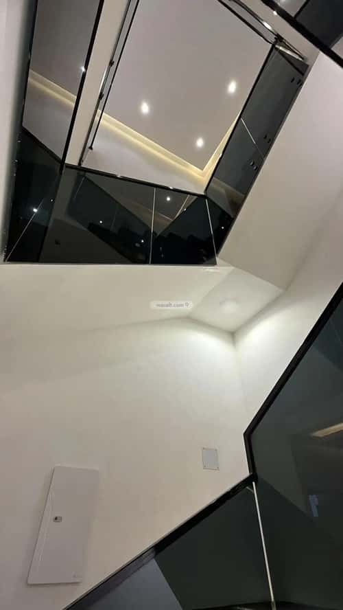 6 bedroom villa in As Sawari 11