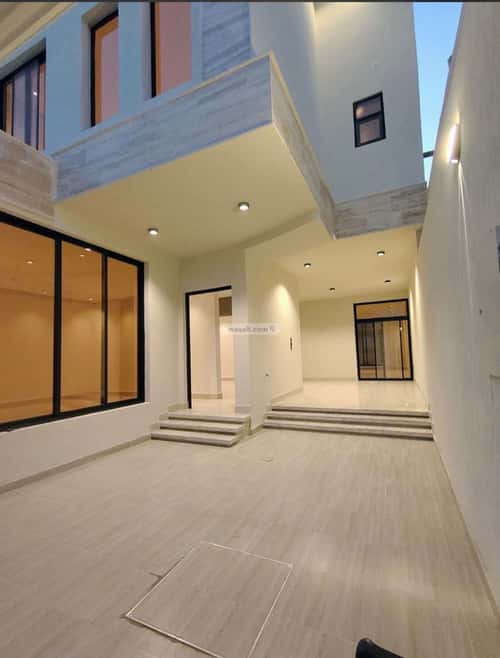 6 bedroom villa in Al Amwaj 2