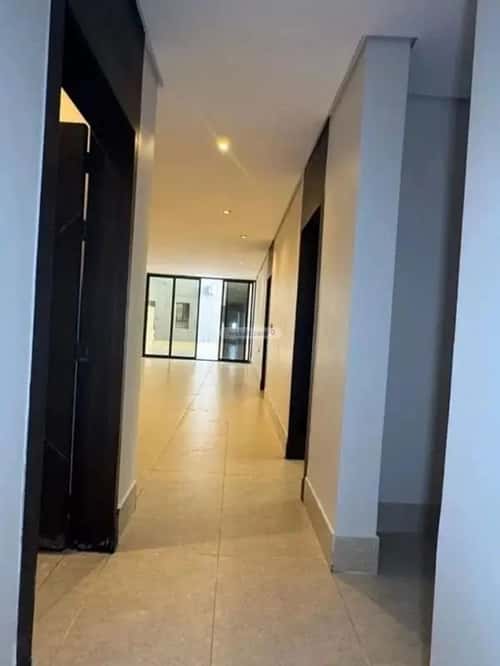5 bedroom apartment in Al Hamra 5