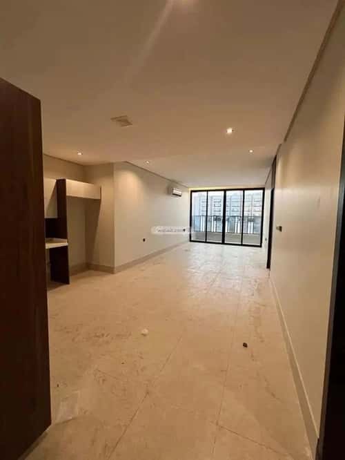 5 bedroom apartment in Al Hamra 4