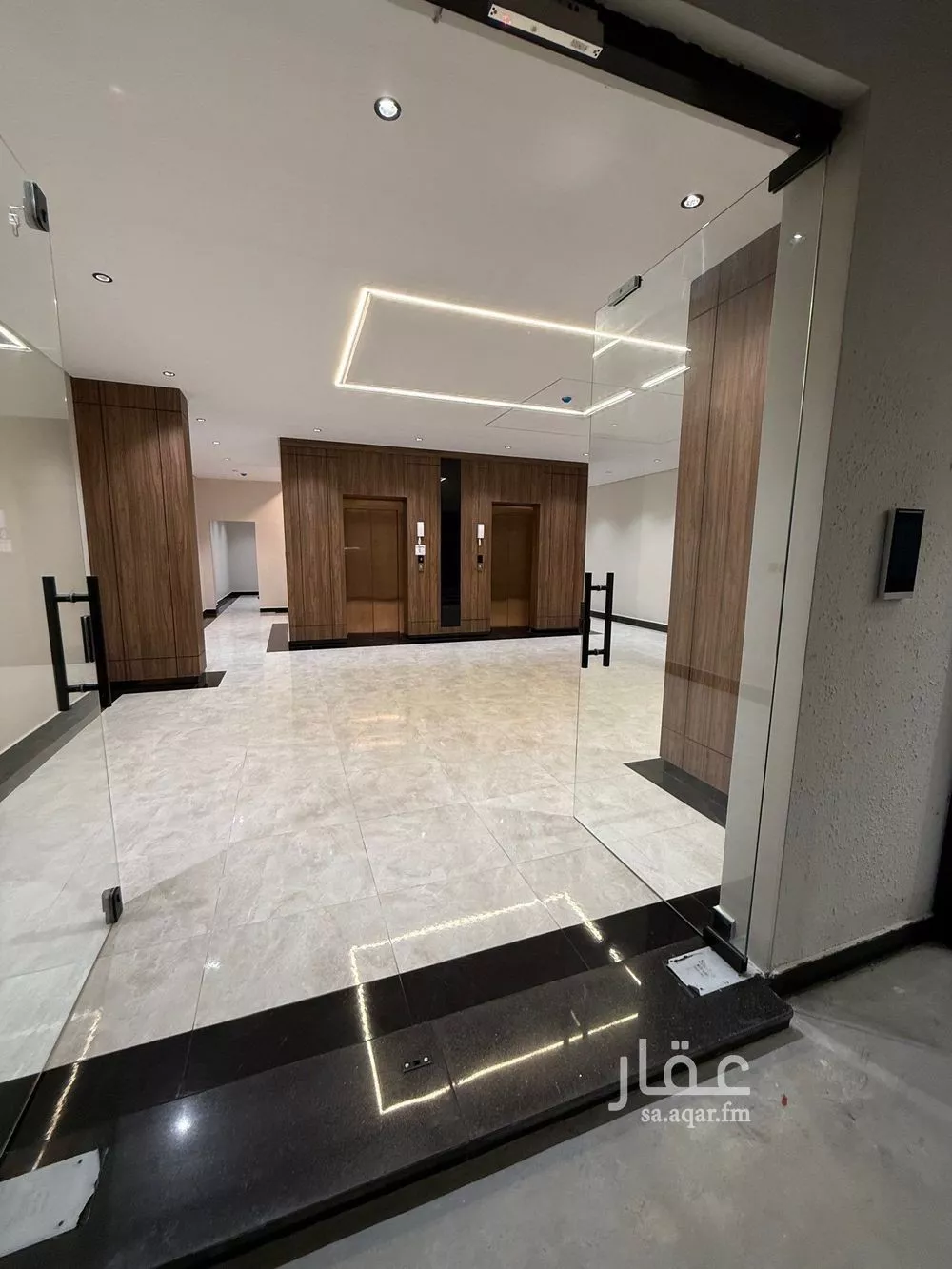 شقة 5 غرف في السيف 2