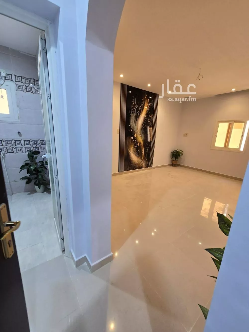 شقة 5 غرف في النور 19