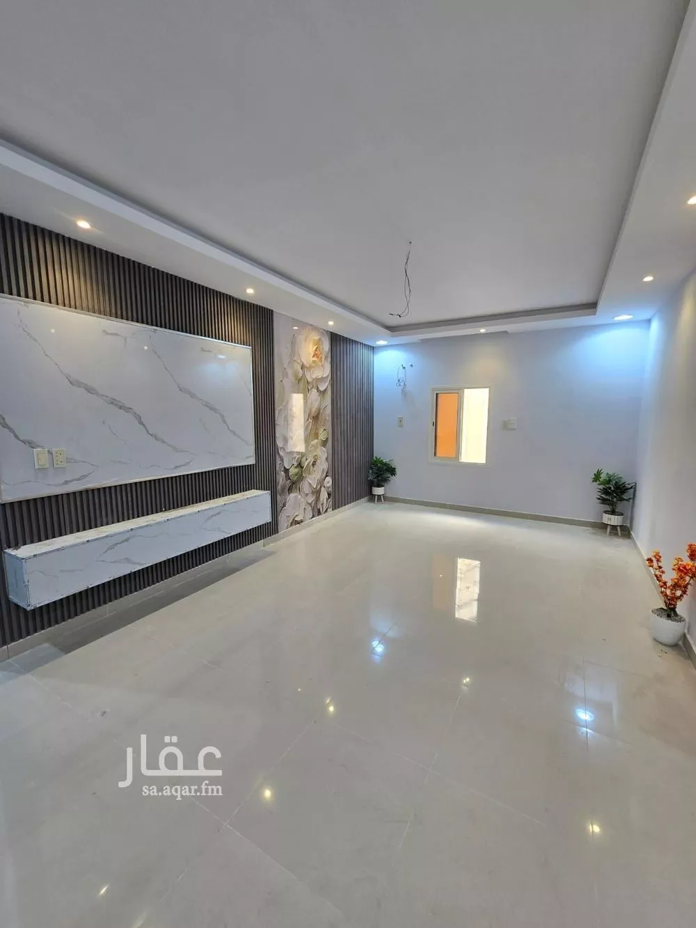 شقة 5 غرف في النور 6