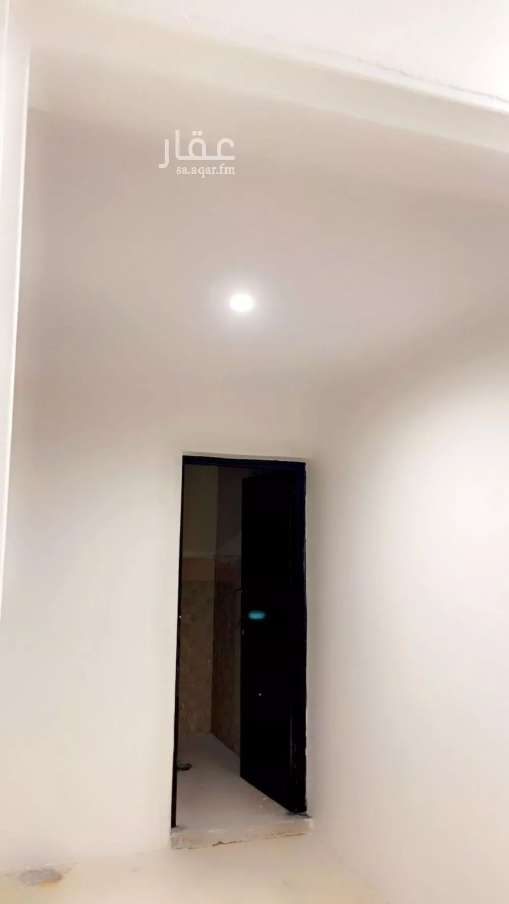 شقة 2 غرف في الملقا 5