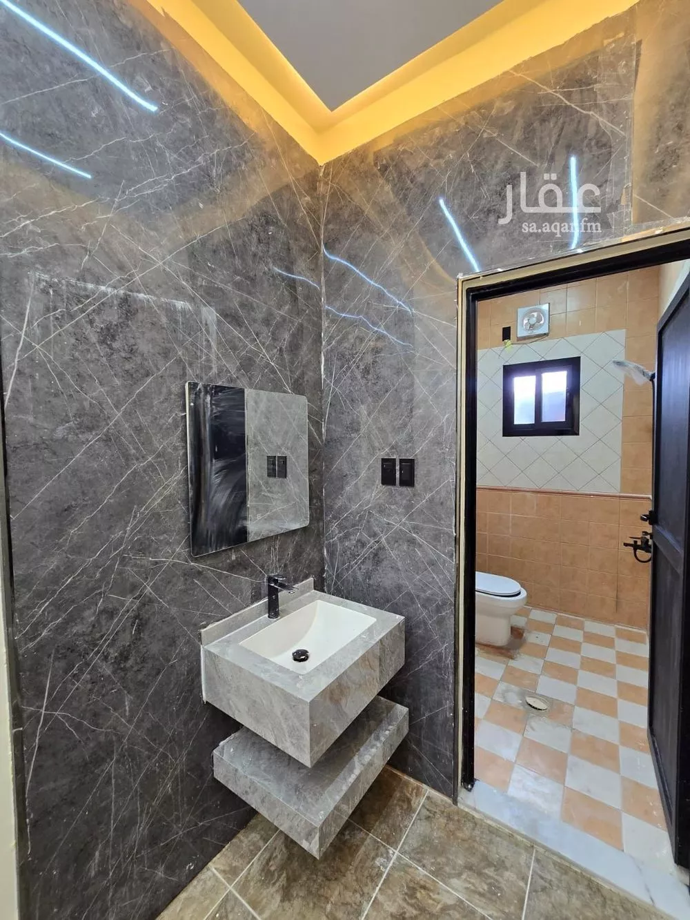 شقة 4 غرف في طيبة 2