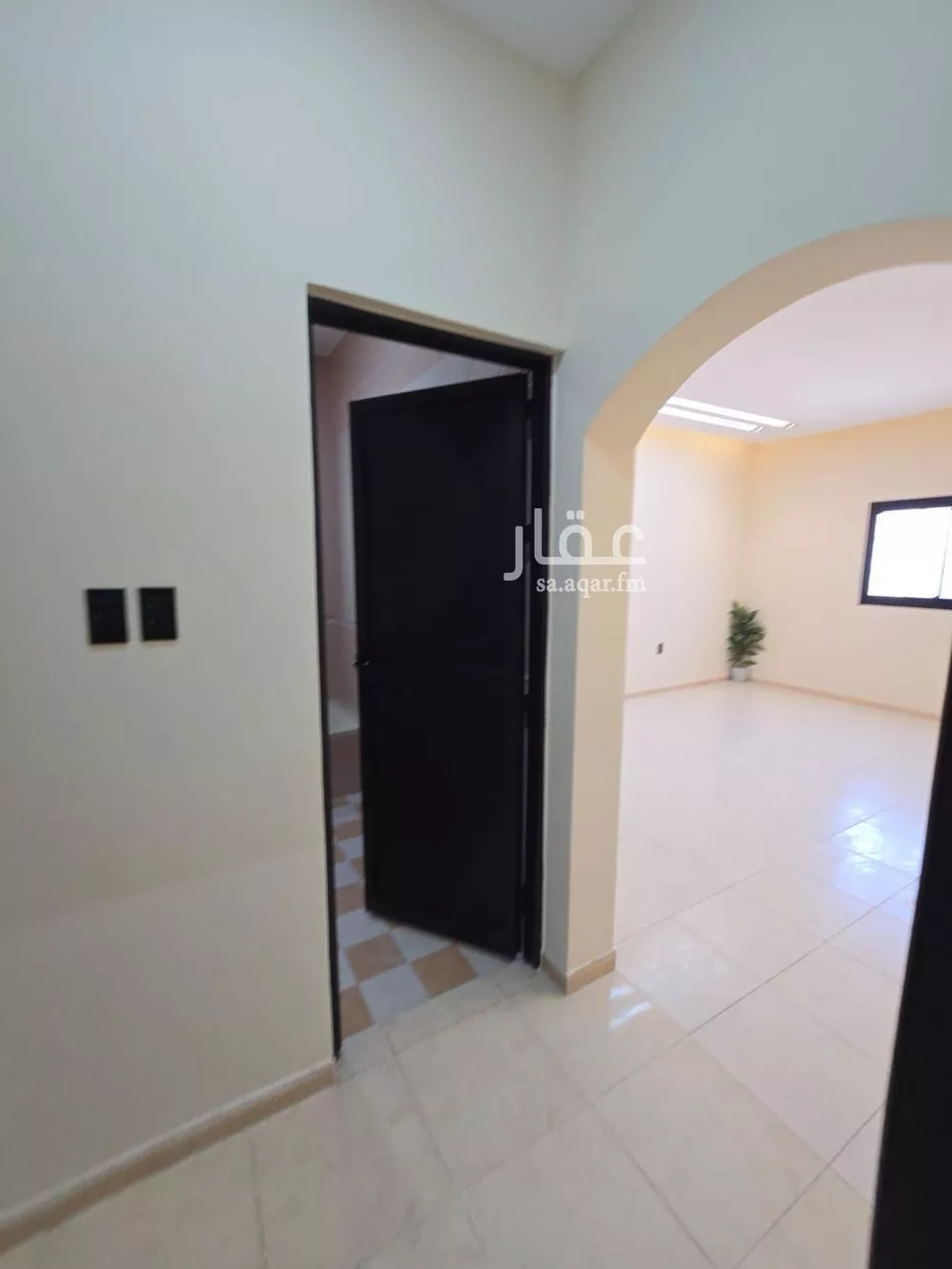 شقة 4 غرف في طيبة 18