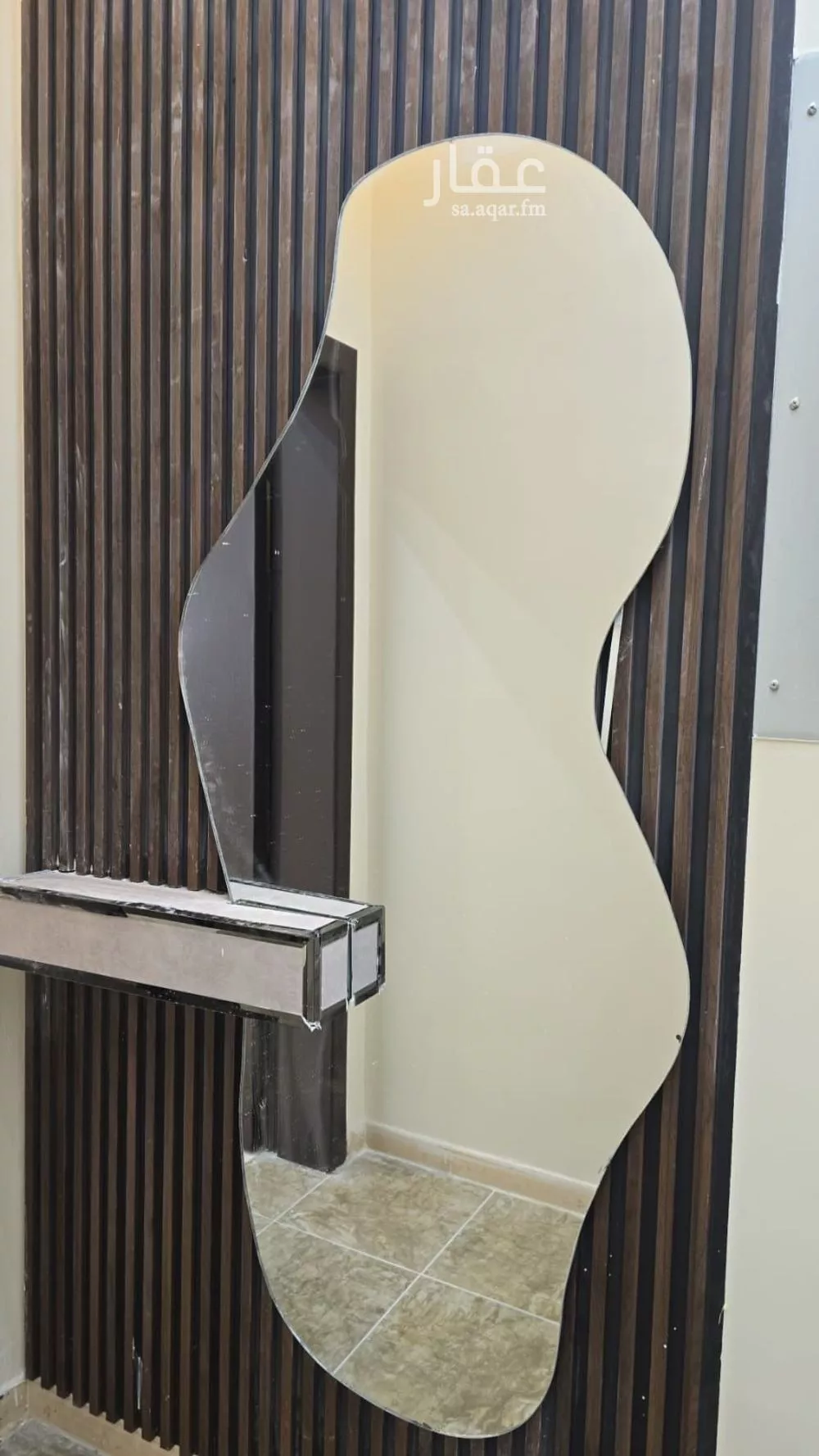 شقة 4 غرف في طيبة 4