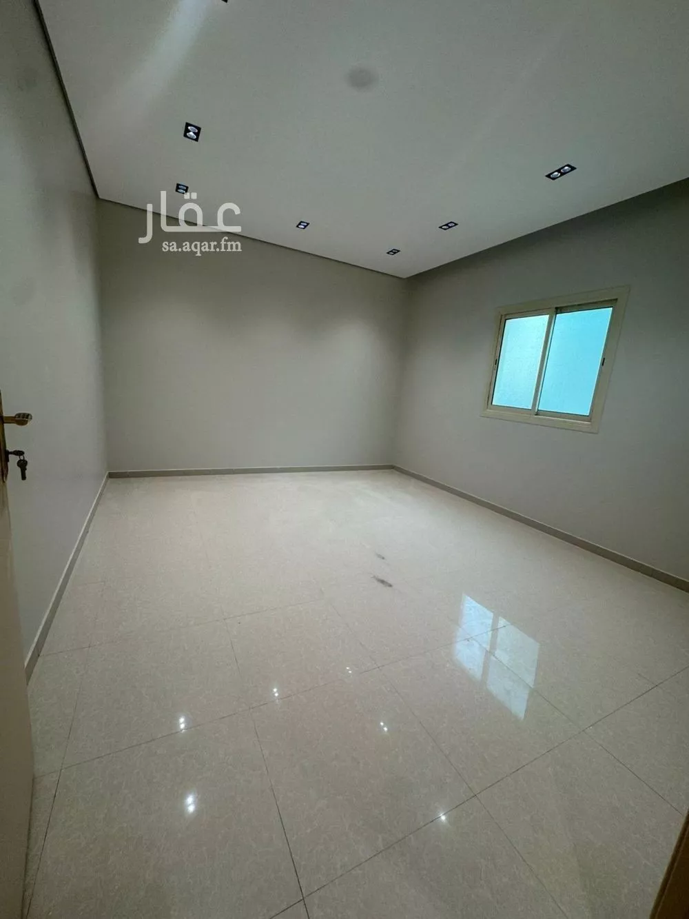 دور 3 غرف في العارض 3