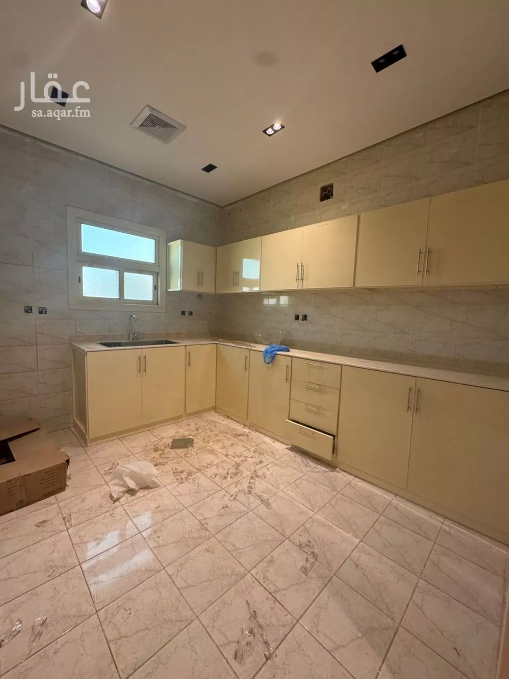 دور 3 غرف في العارض 4