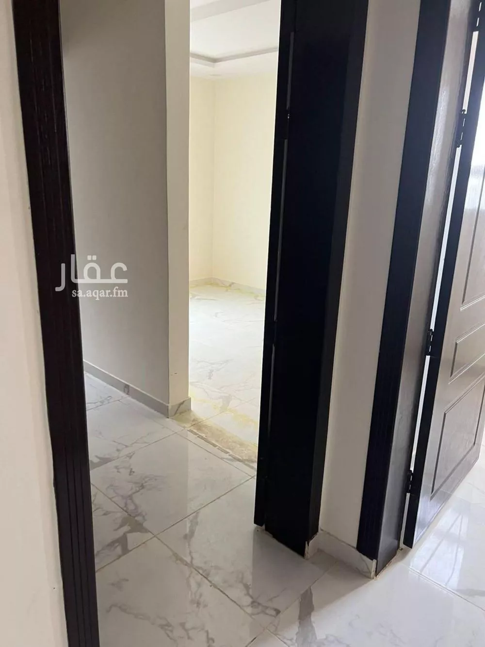 شقة 3 غرف في الرمال 5